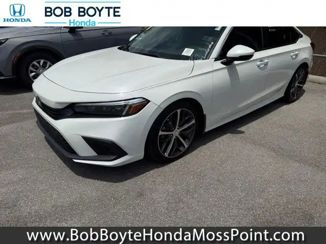 2024 Honda Civic Touring CVT's photo