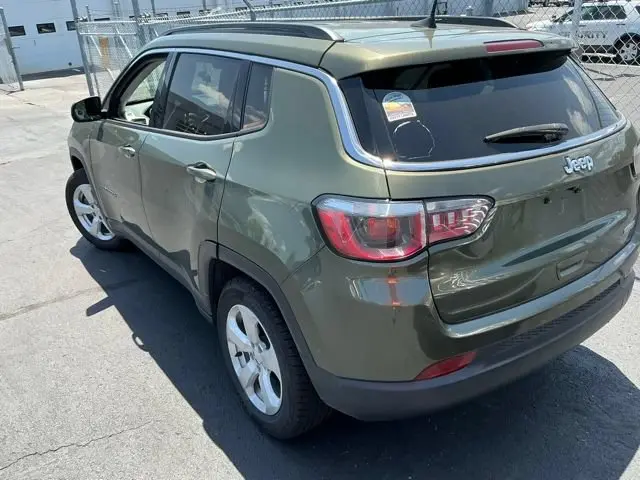 2018 Jeep Compass Latitude photo 5
