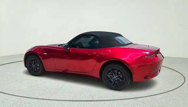 2026 Mazda MX-5 Miata Sport photo 5