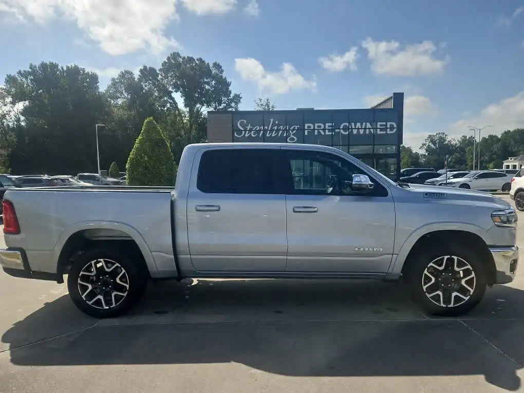 2026 RAM 1500 Laramie 4x4 Crew Cab 5'7's photo