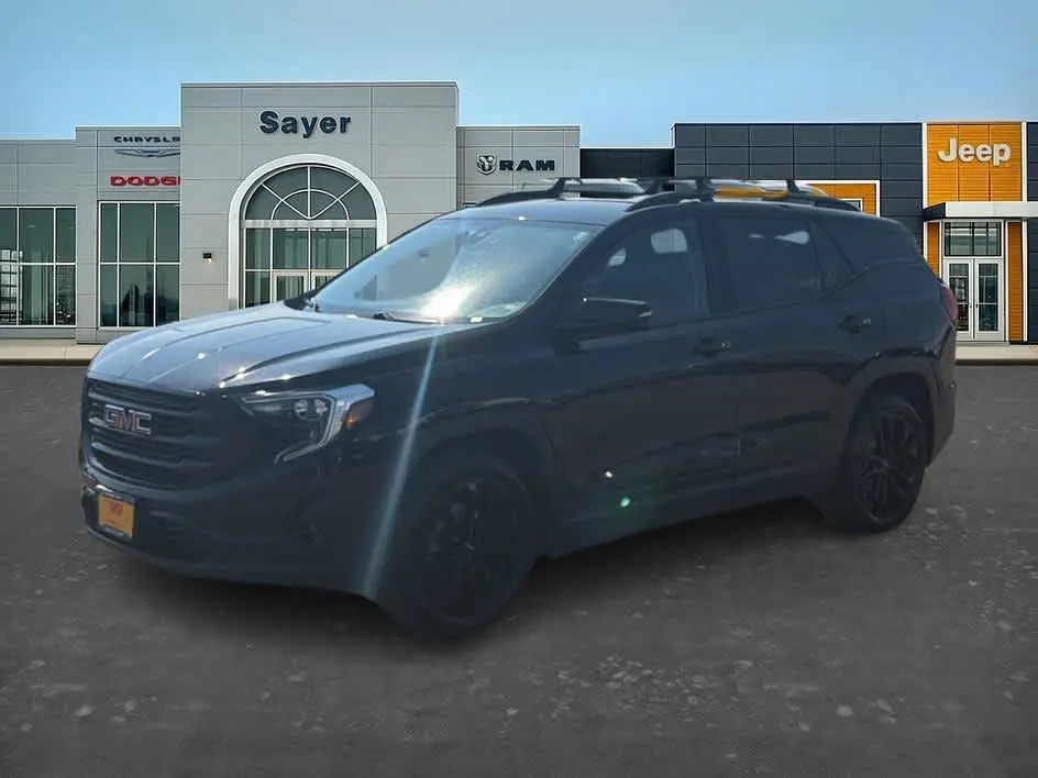 2021 GMC Terrain SLT AWD photo 3