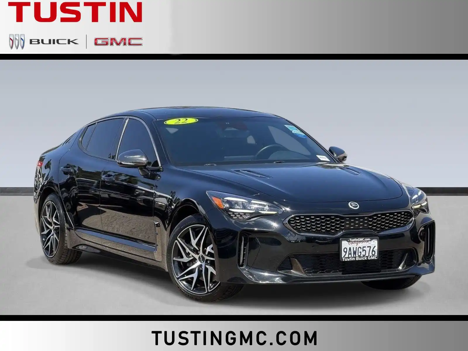 2022 Kia Stinger GT-Line's photo