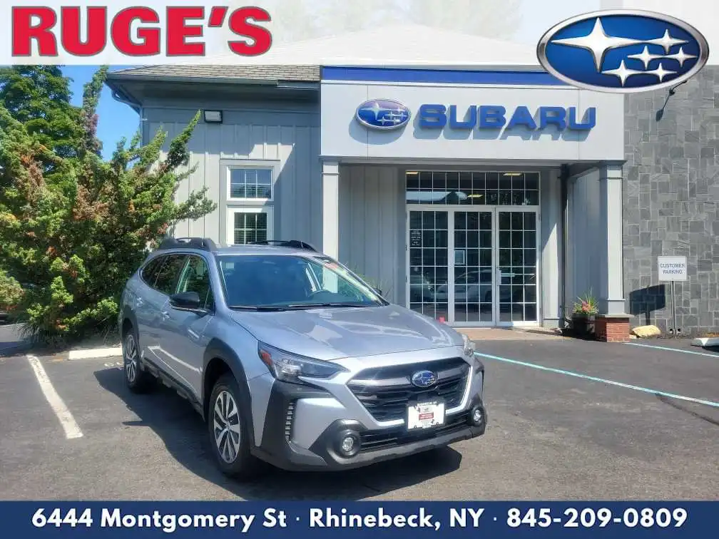 2025 Subaru Outback Premium's photo