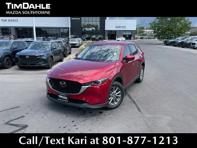 2023 Mazda CX-5 S Select Package Auto AWD's photo