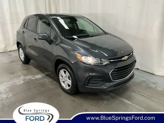 2019 Chevrolet Trax LS's photo