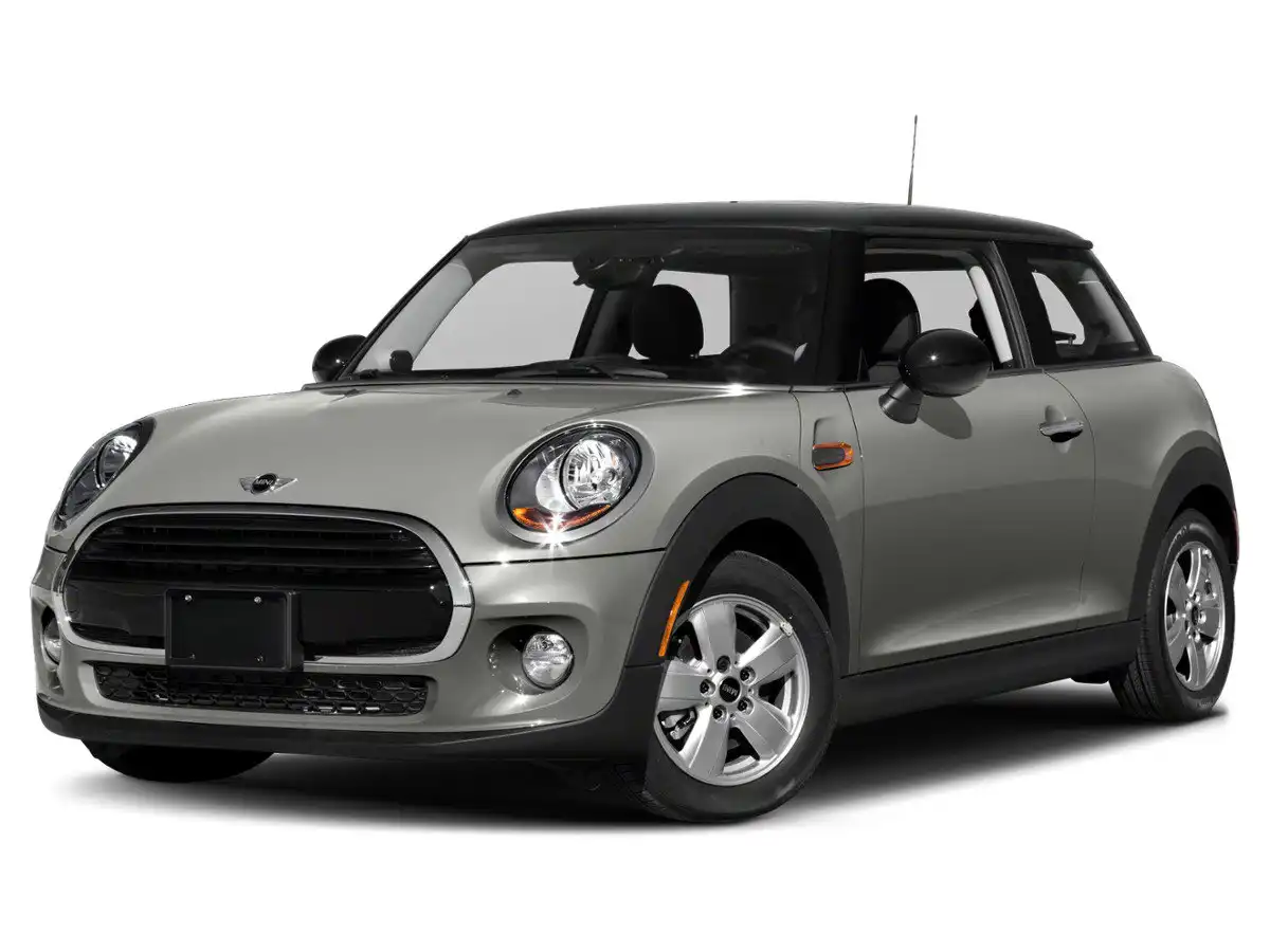 2018 MINI Cooper 4 Door's photo
