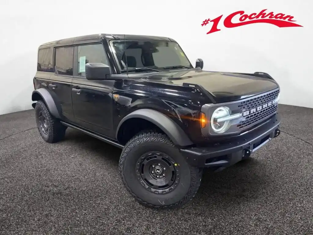 2025 Ford Bronco Badlands 4WD's photo
