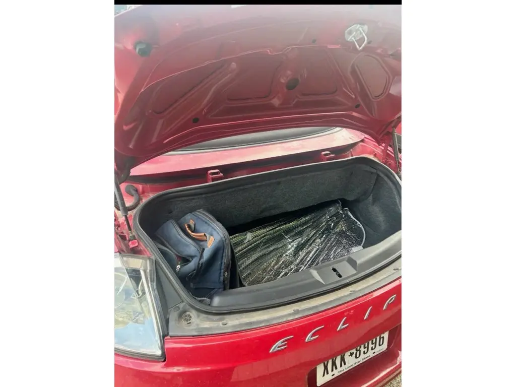2007 Mitsubishi Eclipse 2.4 GS photo 4