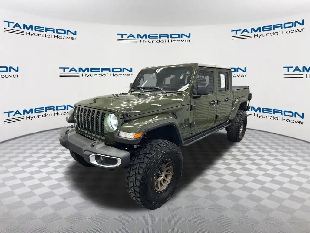 2022 Jeep Gladiator Sport S's photo