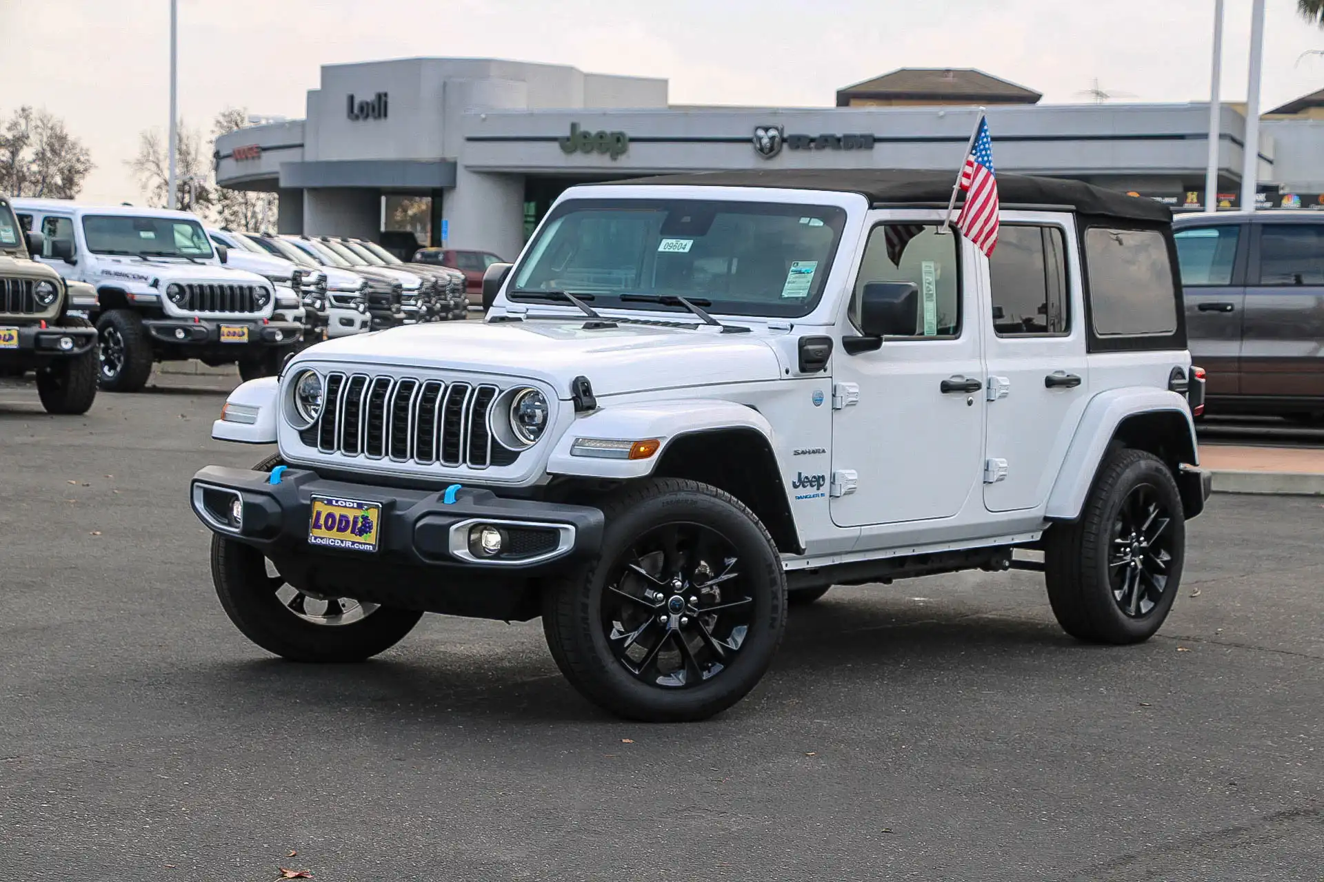 2024 Jeep Wrangler 4xe Sahara 4XE's photo