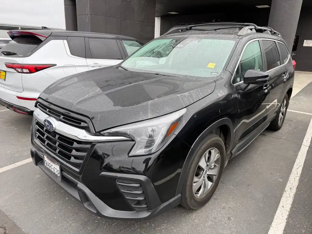 2023 Subaru Ascent Premium 8 Passenger's photo