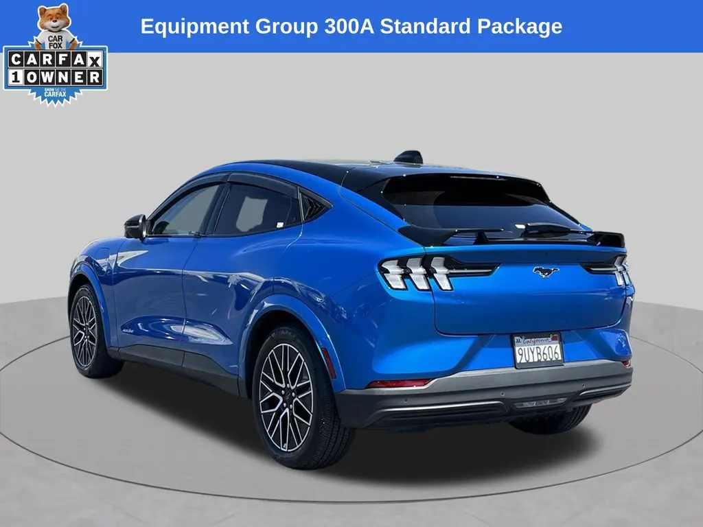 2025 Ford Mustang-Mach-e Premium photo 3