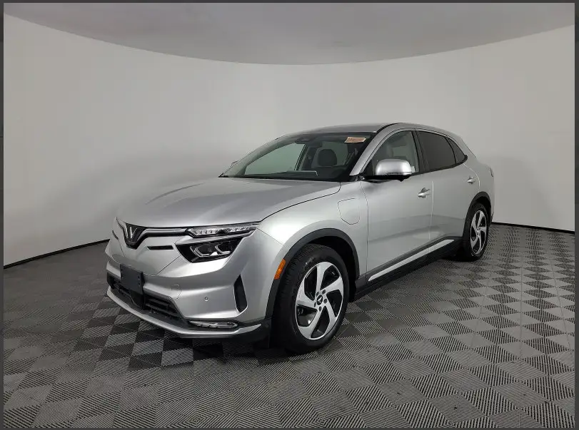 2023 VinFast VF 8 VF 8 Enhanced Range photo 1
