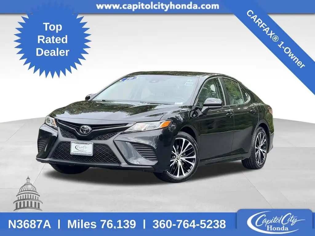 2019 Toyota Camry 2.5 Auto SE's photo