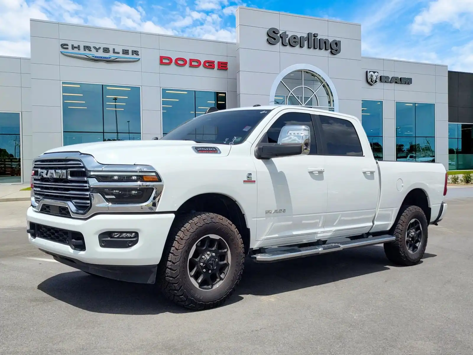 2025 RAM 2500 Laramie 4X4 Crew Cab SWB's photo