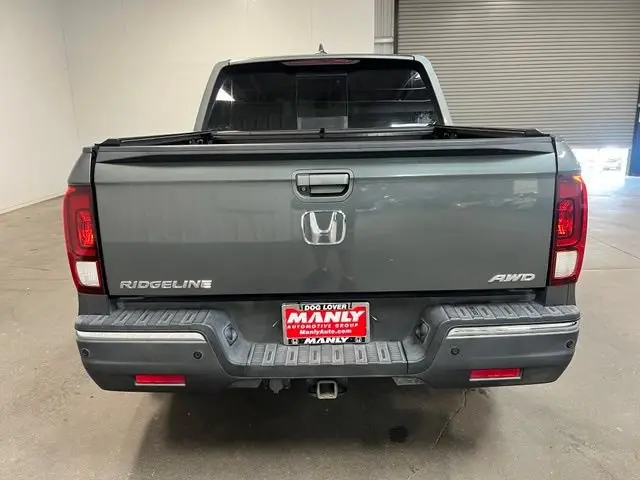 2018 Honda Ridgeline RTL AWD E photo 4