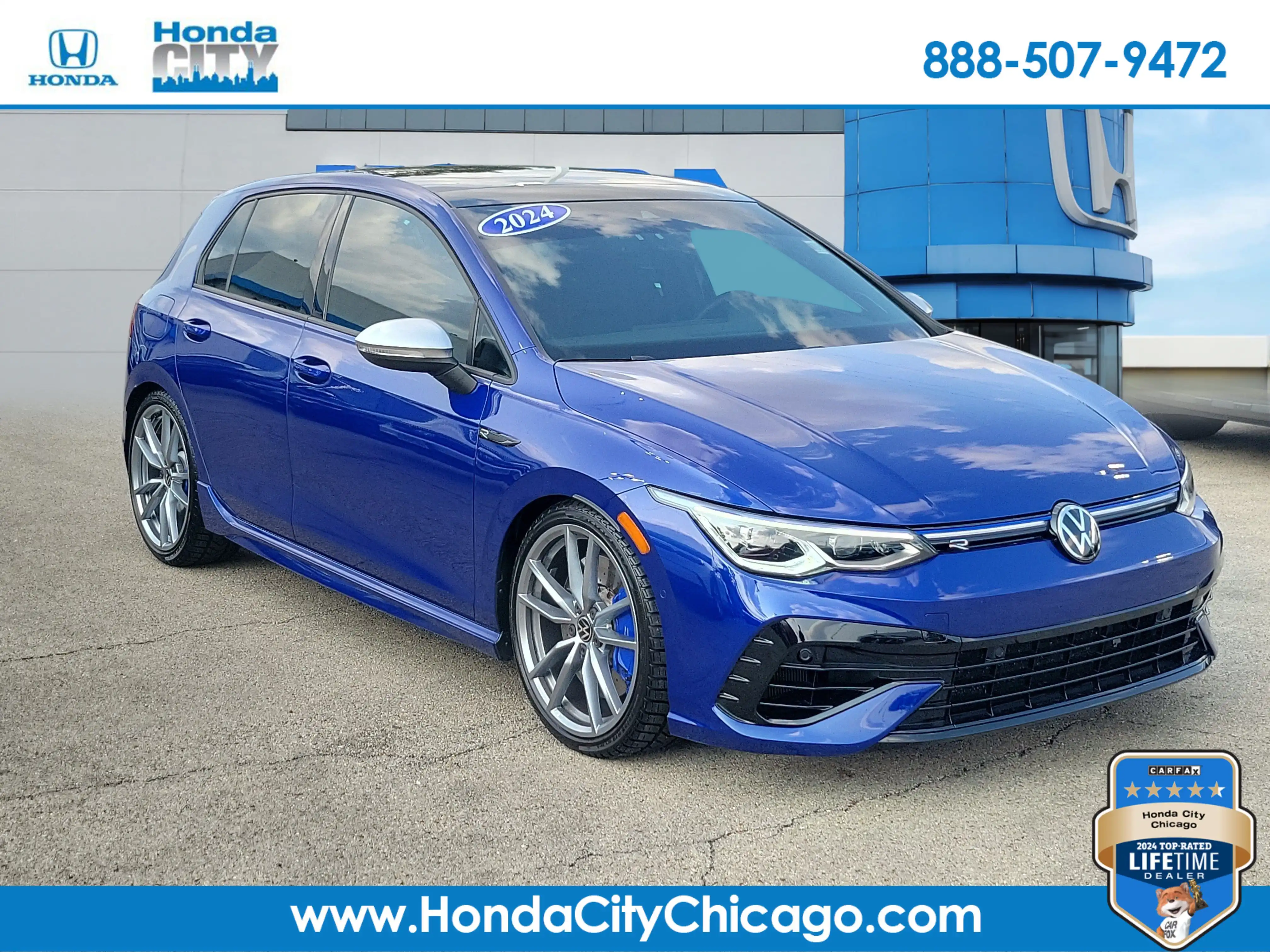 2024 Volkswagen Golf R Golf R 4-door DSG's photo