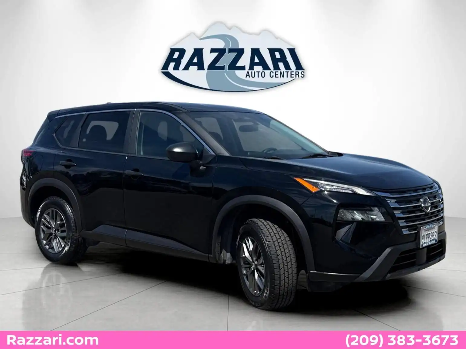2024 Nissan Rogue S FWD's photo