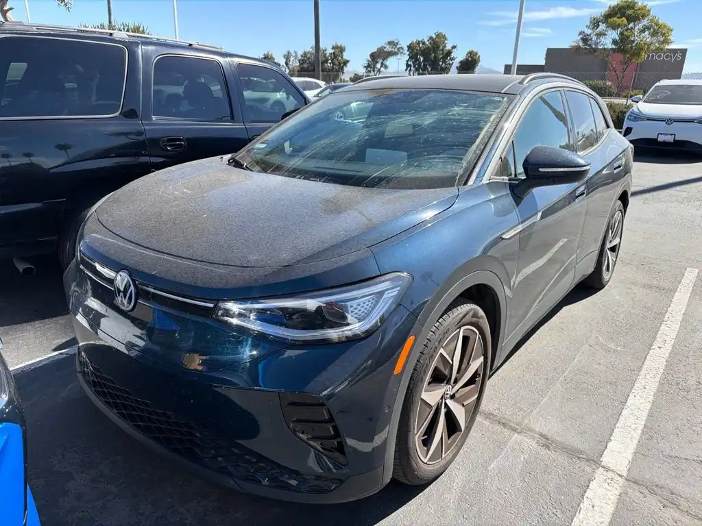 2023 Volkswagen ID.4 Pro S LG's photo