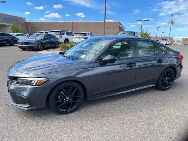 2024 Honda Civic Sport CVT's photo