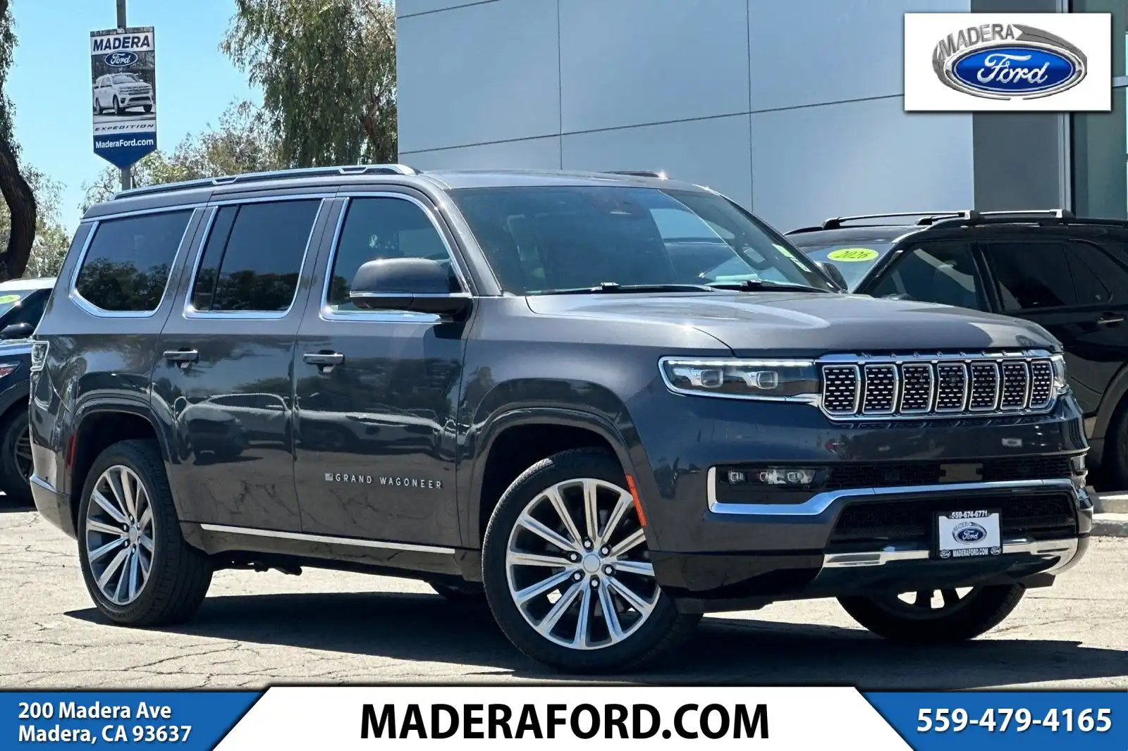 2022 Jeep Grand Wagoneer Series II 4WD's photo
