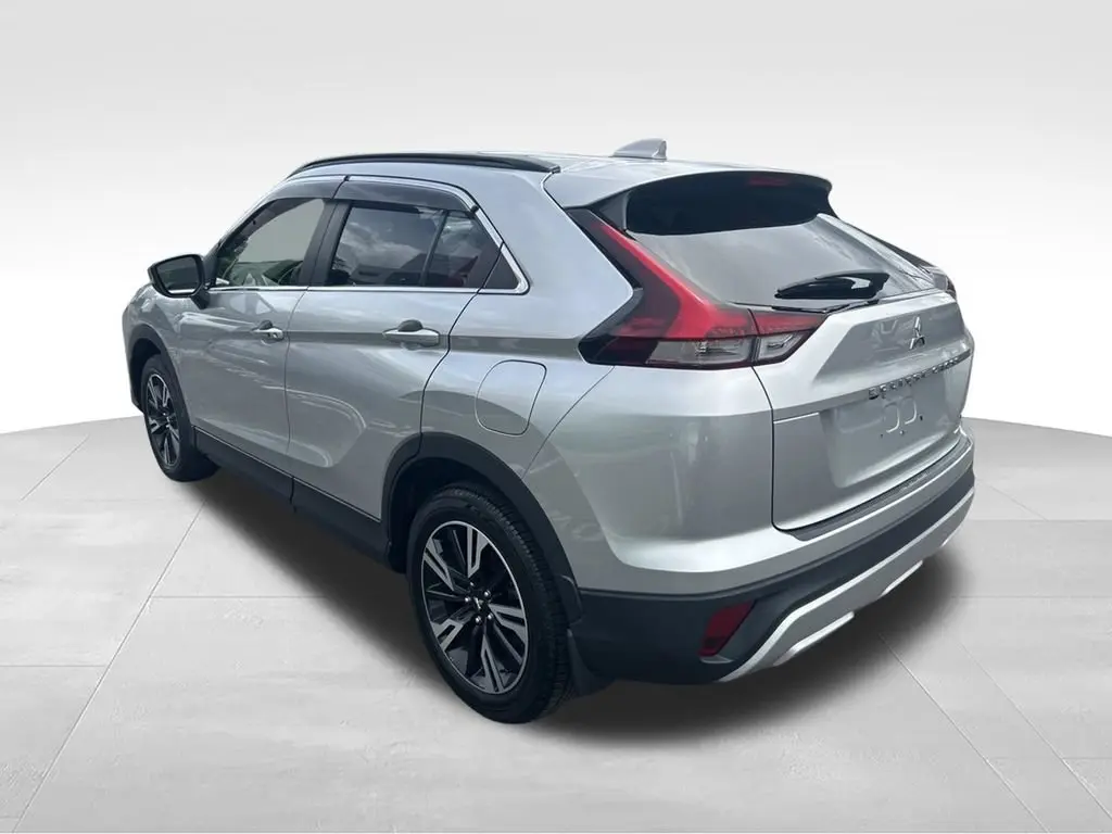 2023 Mitsubishi Eclipse Cross SE S-AWC photo 5