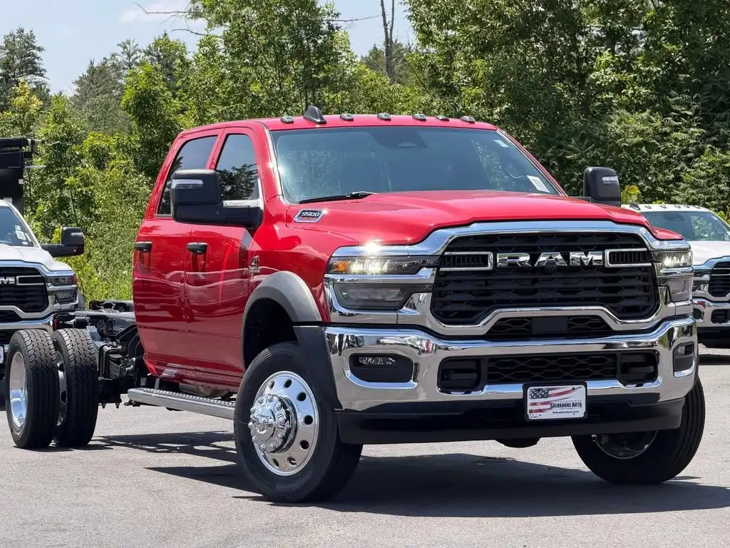 2026 RAM 5500 Big Horn 4X4 Crew Cab DRW 197" WB's photo