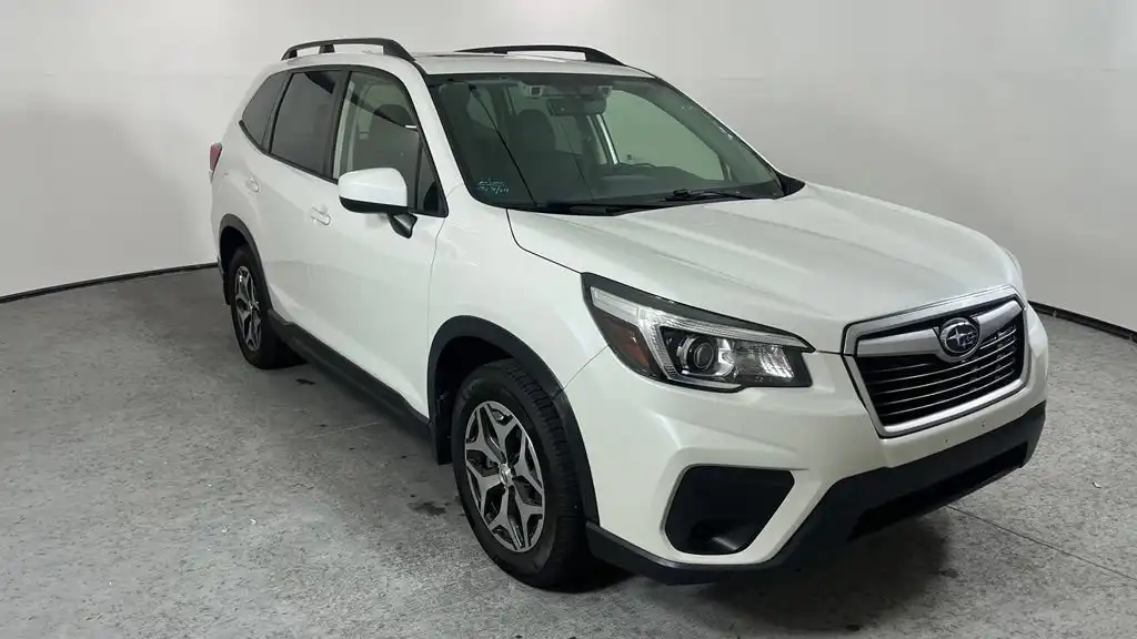 2020 Subaru Forester Premium's photo