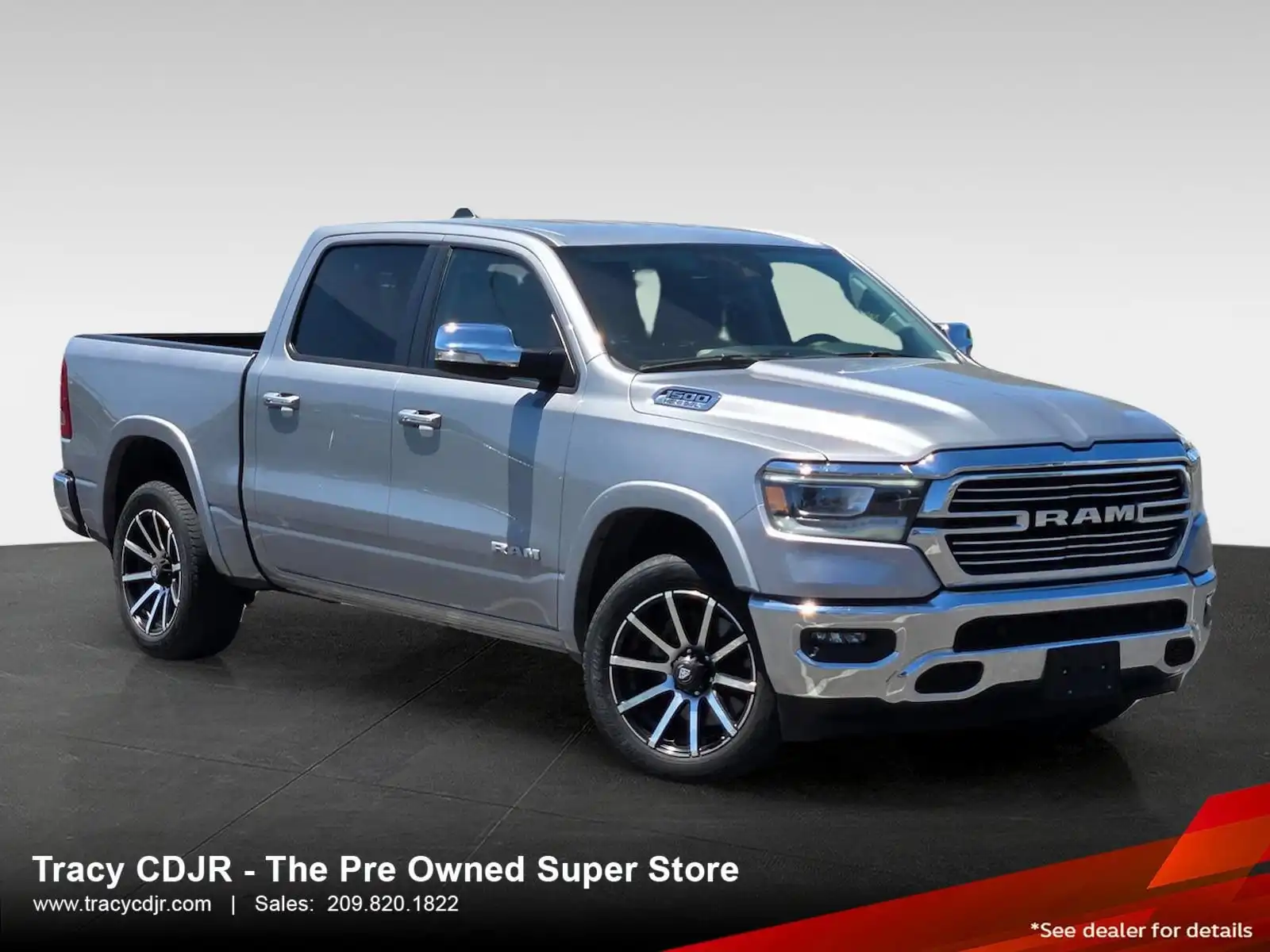 2022 RAM 1500 Laramie 4x4 Crew Cab 5'7's photo