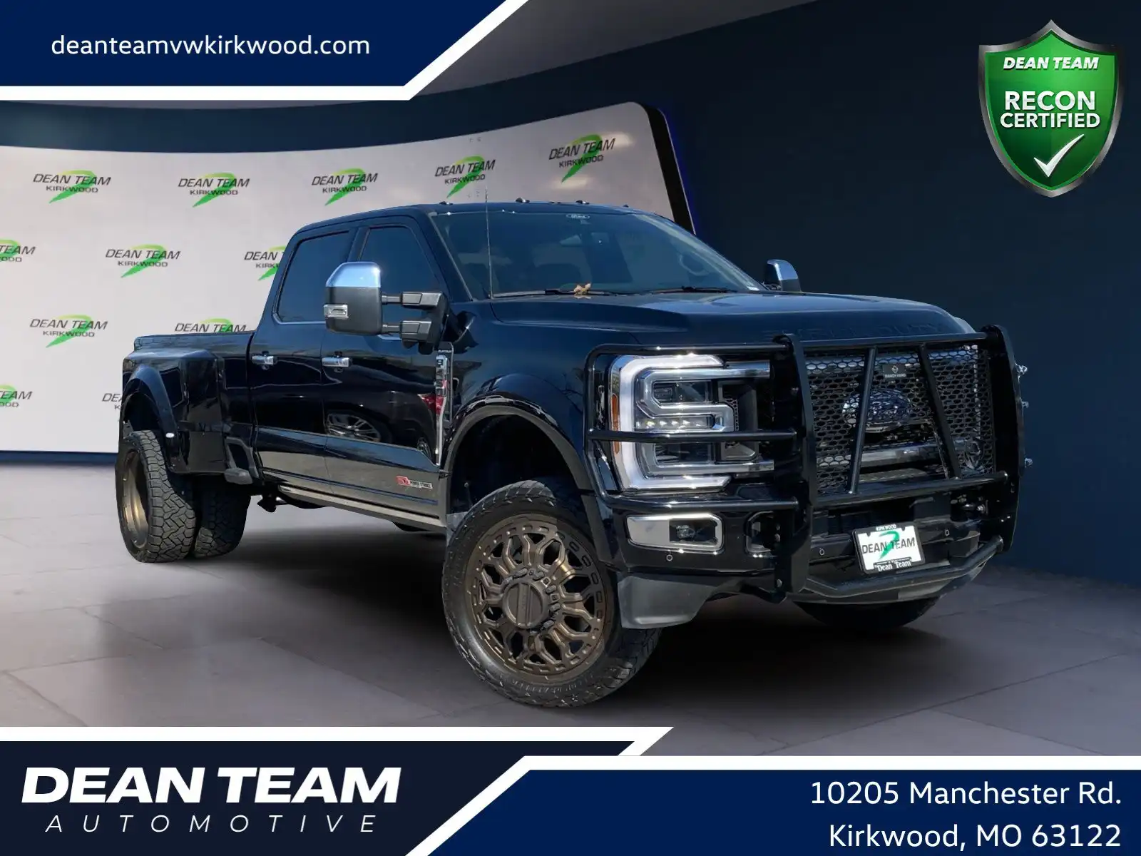 2026 Ford F-450 Platinum 4x4 Crew Cab 8' Box DRW's photo