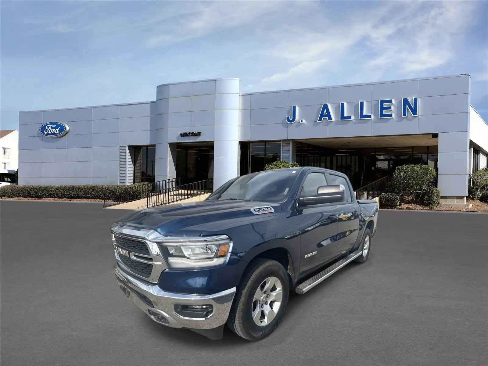 2021 RAM 1500 Big Horn/Lone Star Crew Cab 5'7's photo