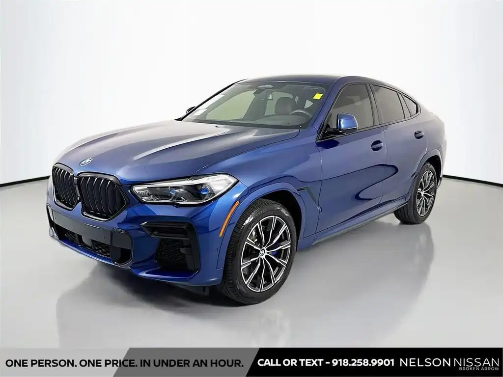2022 BMW X6 xDrive40i's photo