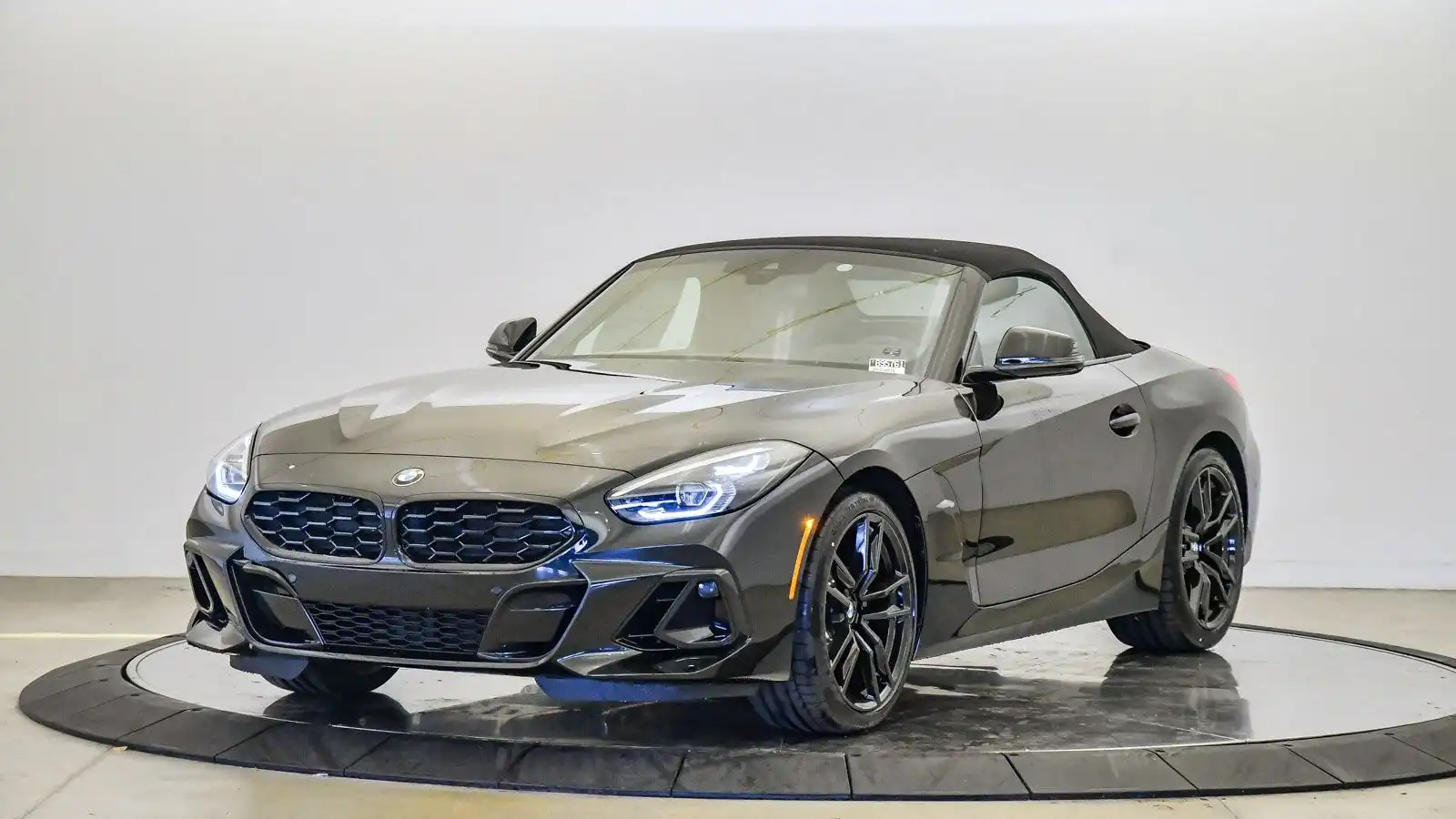 2026 BMW Z4 sDrive30i's photo