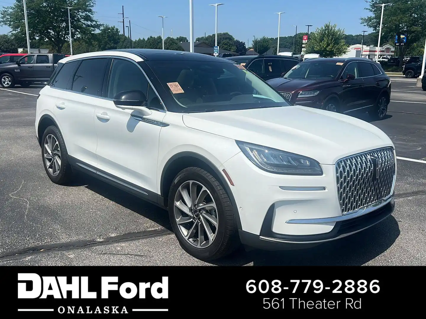 2024 Lincoln Corsair Premiere AWD's photo