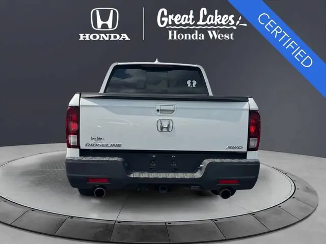 2023 Honda Ridgeline RTL AWD photo 4