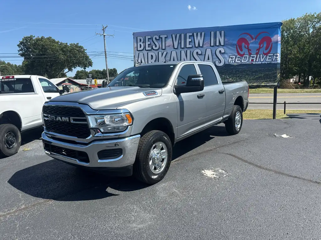 2024 RAM 2500 Tradesman 4WD Crew Cab SWB's photo
