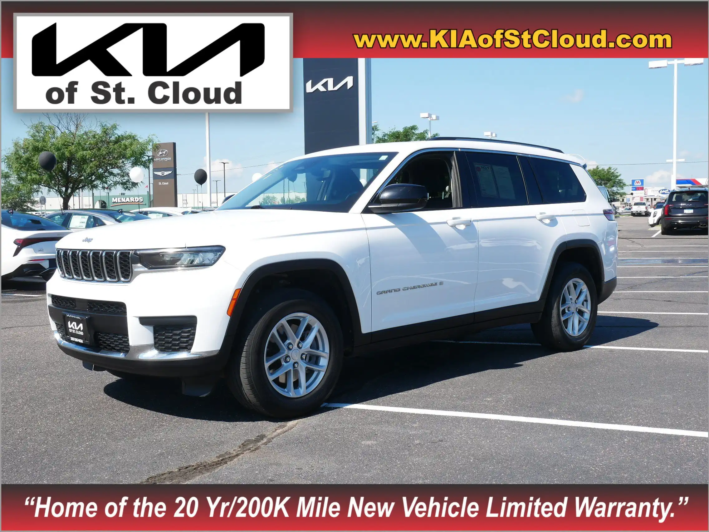2021 Jeep Grand Cherokee L Laredo's photo