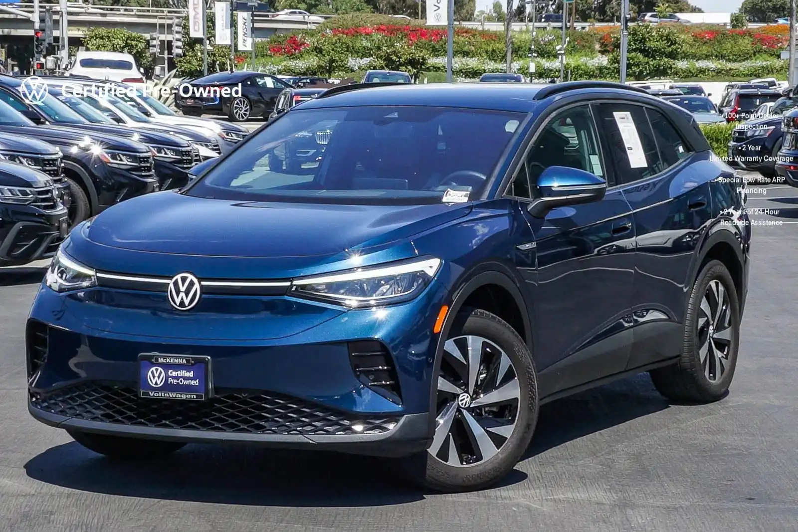 2023 Volkswagen ID.4 PRO AWD's photo