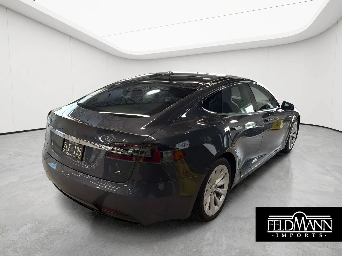 2016 Tesla Model S 90D photo 4