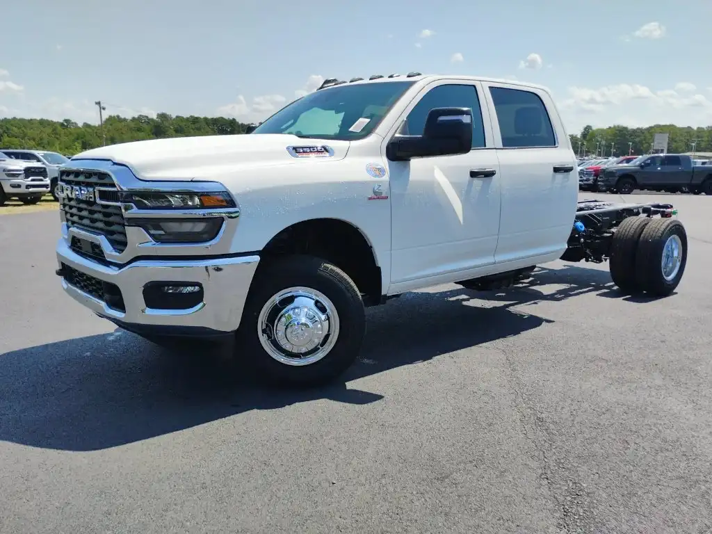 2026 RAM 3500 Tradesman 4X4 Crew Cab's photo