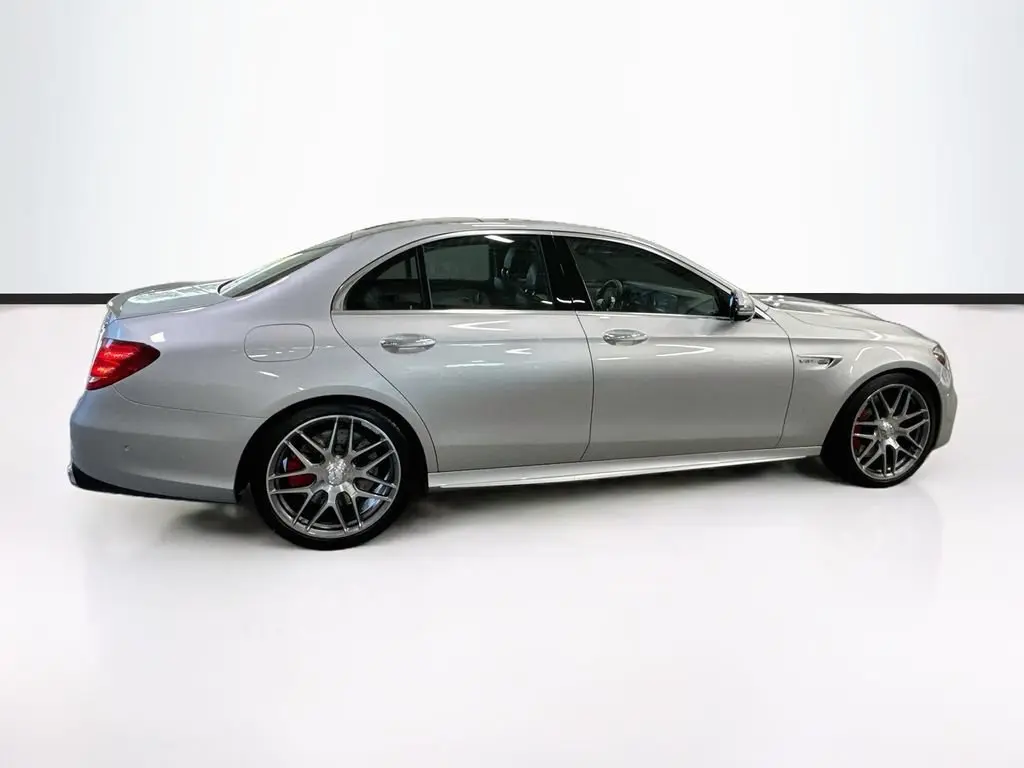 2020 Mercedes-Benz E-Class AMG E63 S 4MATIC photo 4