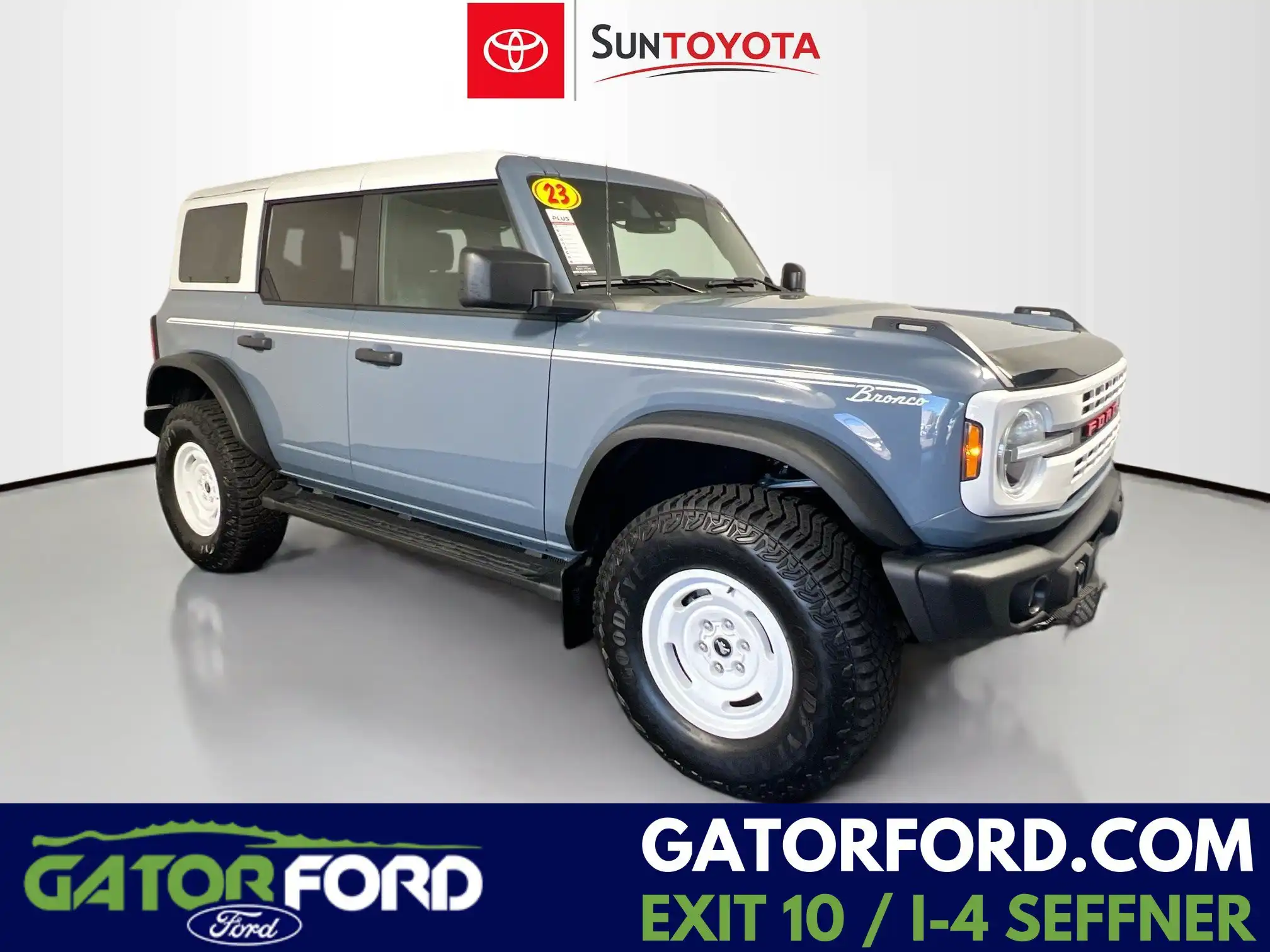 2023 Ford Bronco Heritage Edition's photo