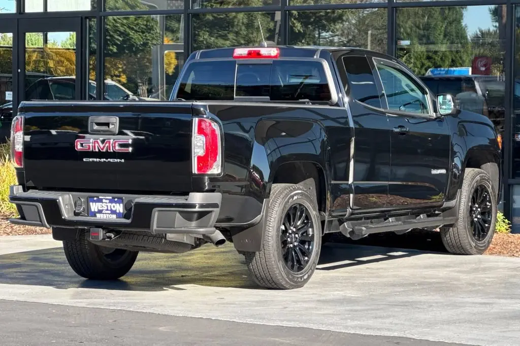 2022 GMC Canyon Elevation 2WD Extended Cab photo 4