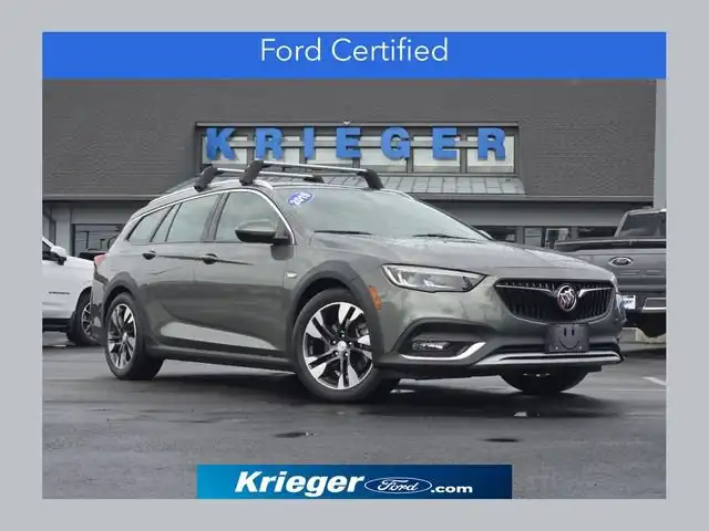 2019 Buick Regal Essence AWD's photo