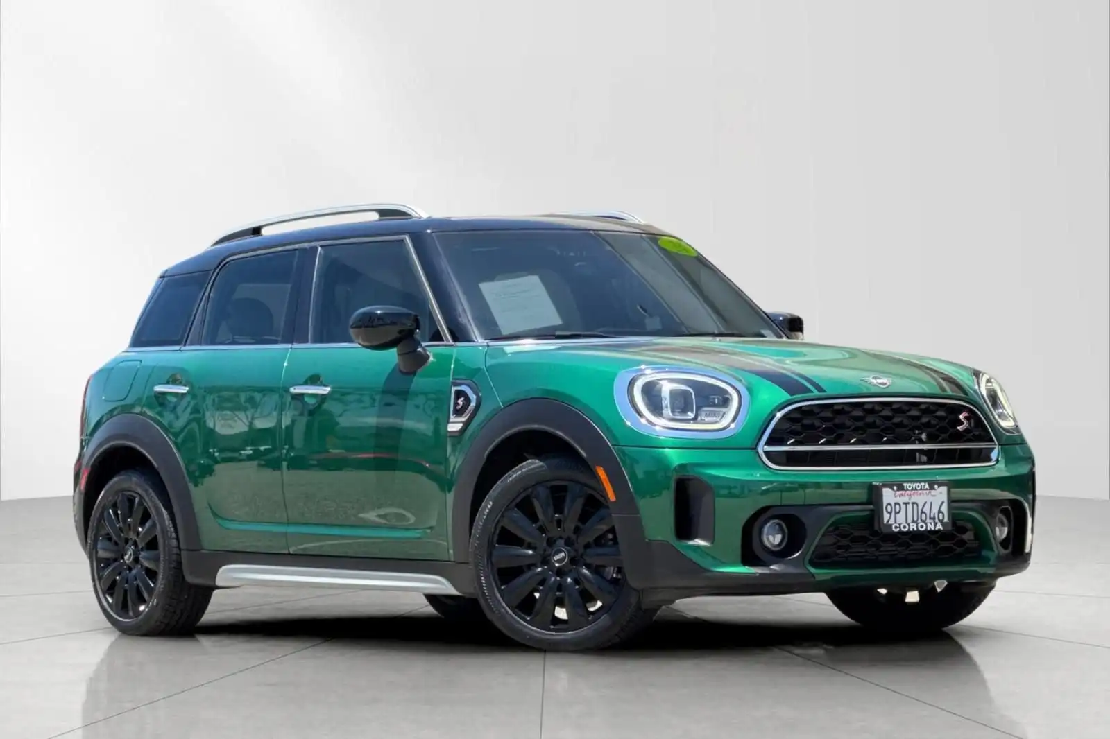 2024 MINI Countryman Cooper S's photo