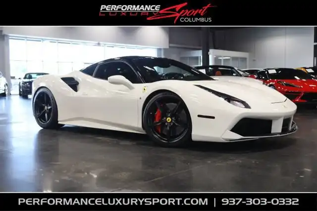 2016 Ferrari 488 Base's photo