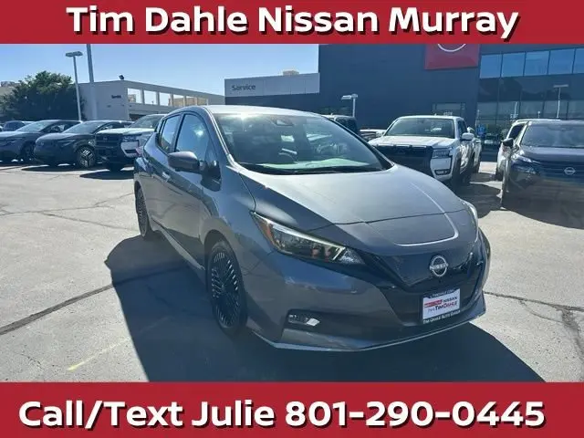 2025 Nissan Leaf SV Plus photo 3