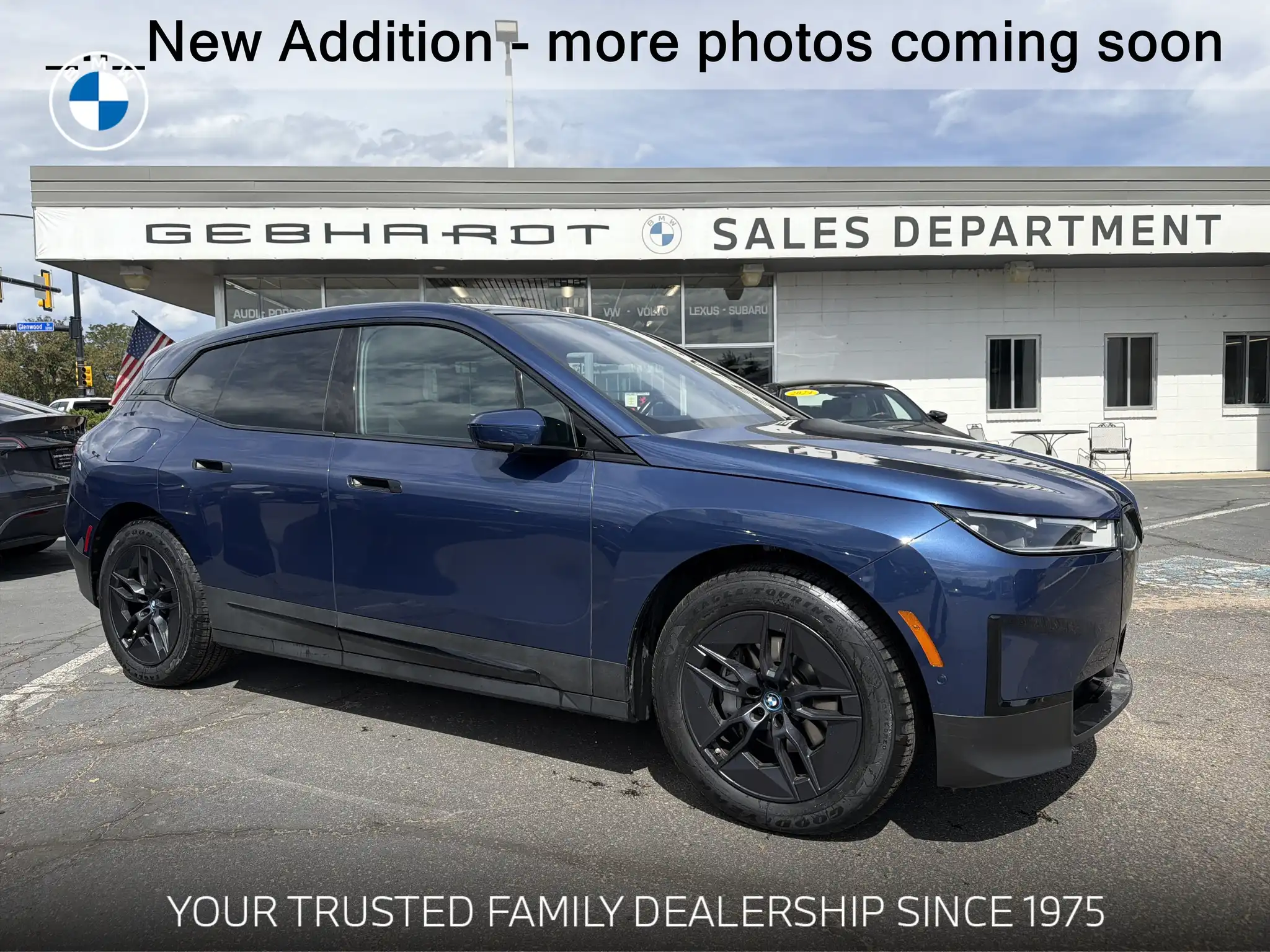 2024 BMW iX xDrive50's photo