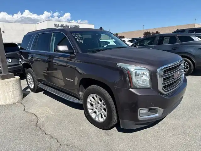 2016 GMC Yukon 4WD SLE's photo