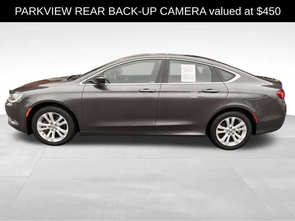 2015 Chrysler 200 Limited photo 4